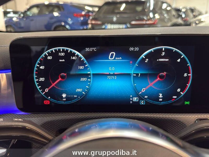 Mercedes-Benz Classe A A 180 d Premium Night edition auto