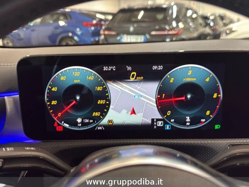Mercedes-Benz Classe A A 180 d Premium Night edition auto