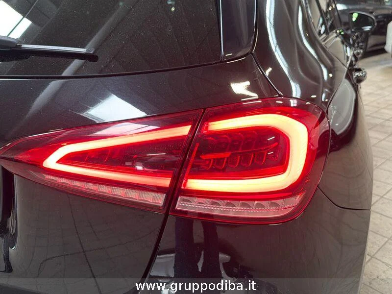 Mercedes-Benz Classe A A 180 d Premium Night edition auto