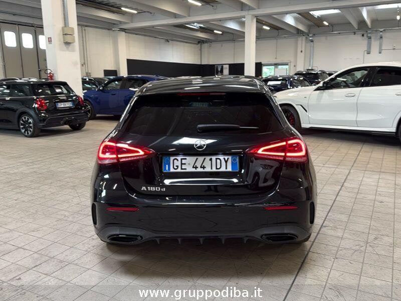 Mercedes-Benz Classe A A 180 d Premium Night edition auto
