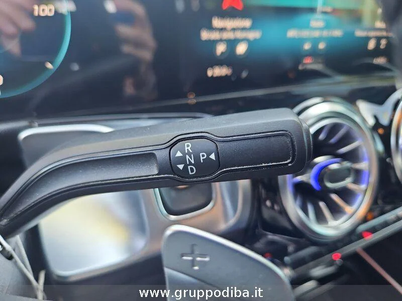 Mercedes-Benz EQB EQB 300 Premium 4matic