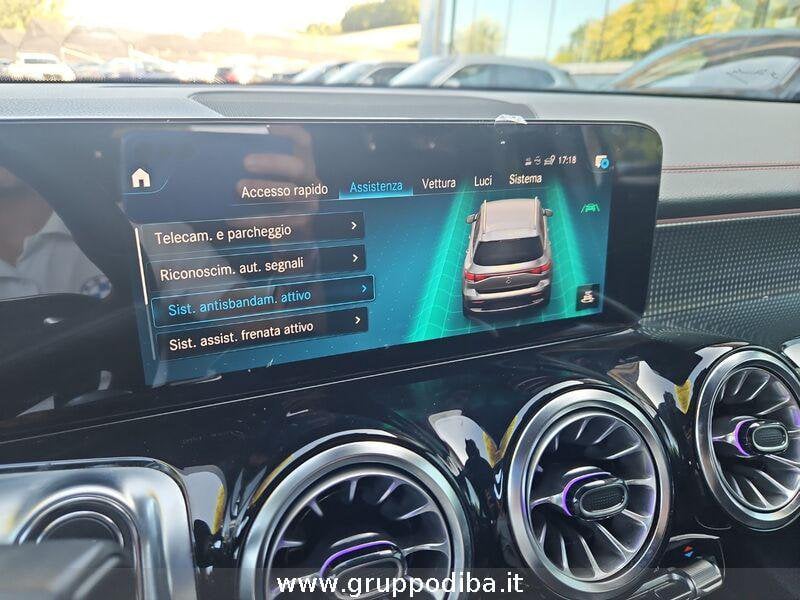Mercedes-Benz EQB EQB 300 Premium 4matic