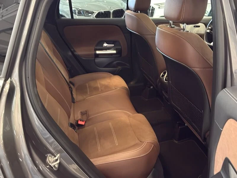 Mercedes-Benz GLA GLA 200 d AMG Line Advanced Plus auto