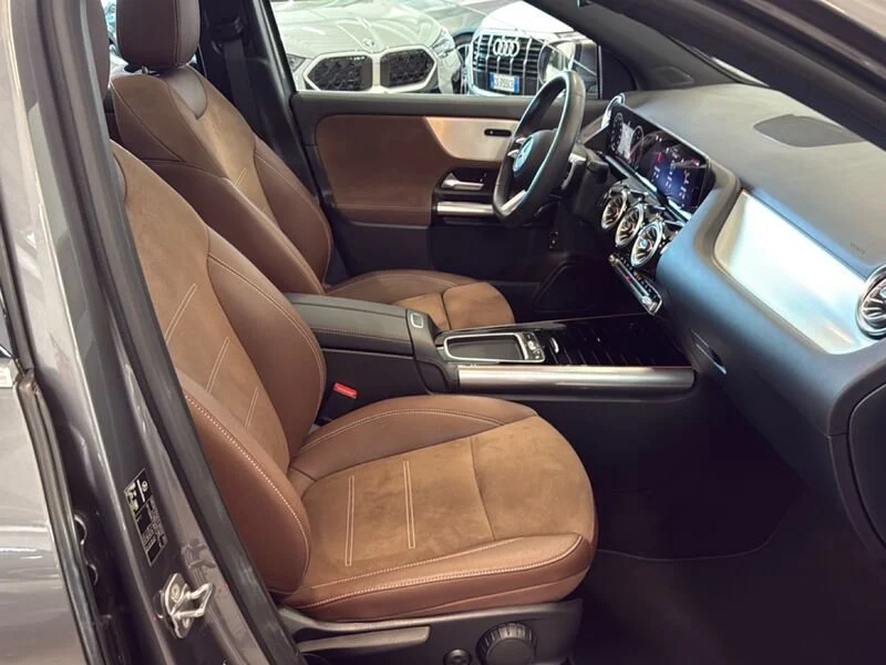 Mercedes-Benz GLA GLA 200 d AMG Line Advanced Plus auto