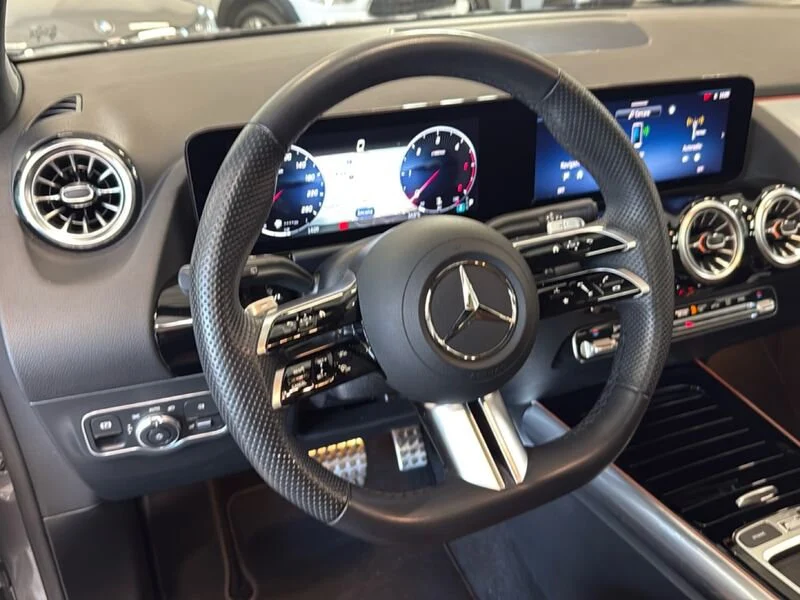 Mercedes-Benz GLA GLA 200 d AMG Line Advanced Plus auto