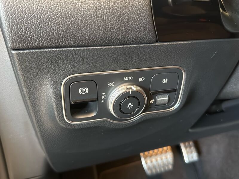 Mercedes-Benz GLA GLA 200 d AMG Line Advanced Plus auto