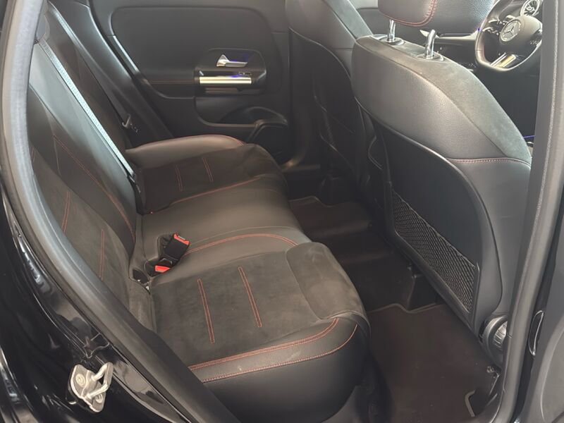 Mercedes-Benz GLA GLA 200 d AMG Line Premium 4matic auto