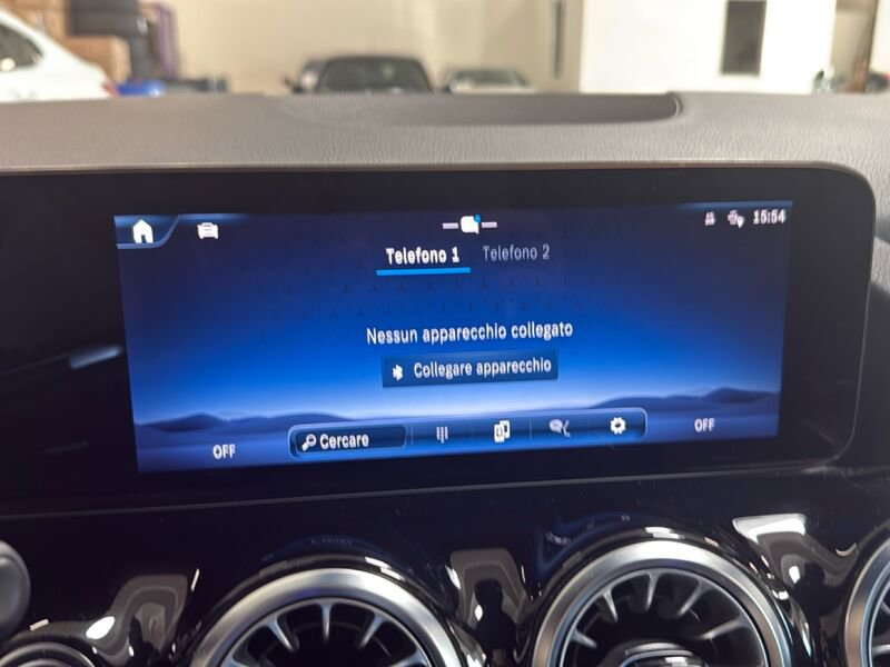 Mercedes-Benz GLA GLA 200 d AMG Line Premium 4matic auto