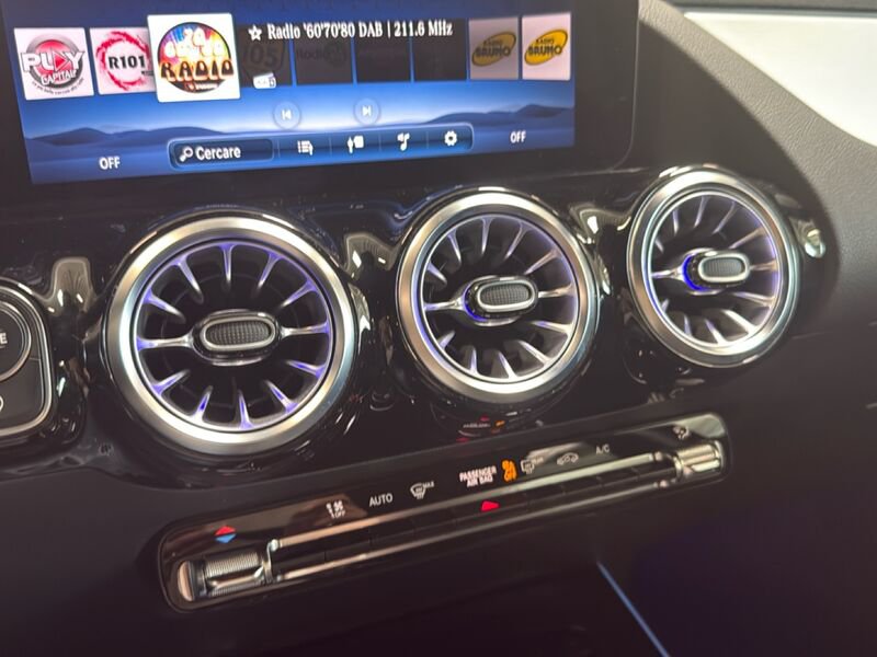 Mercedes-Benz GLA GLA 200 d AMG Line Premium 4matic auto