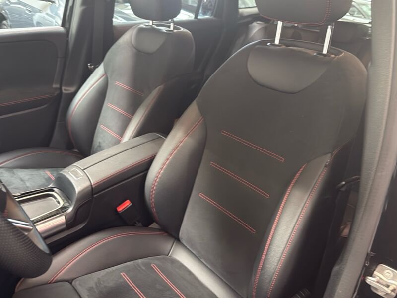 Mercedes-Benz GLA GLA 200 d AMG Line Premium 4matic auto
