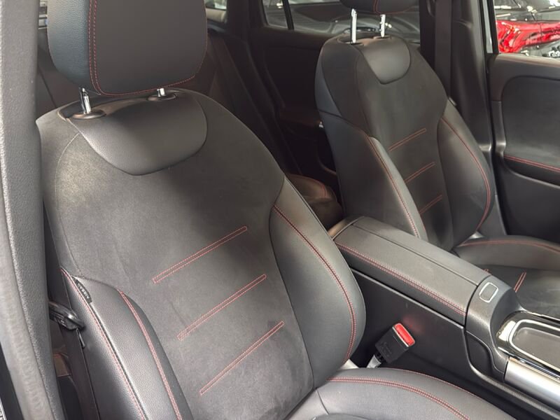 Mercedes-Benz GLA GLA 200 d AMG Line Premium 4matic auto