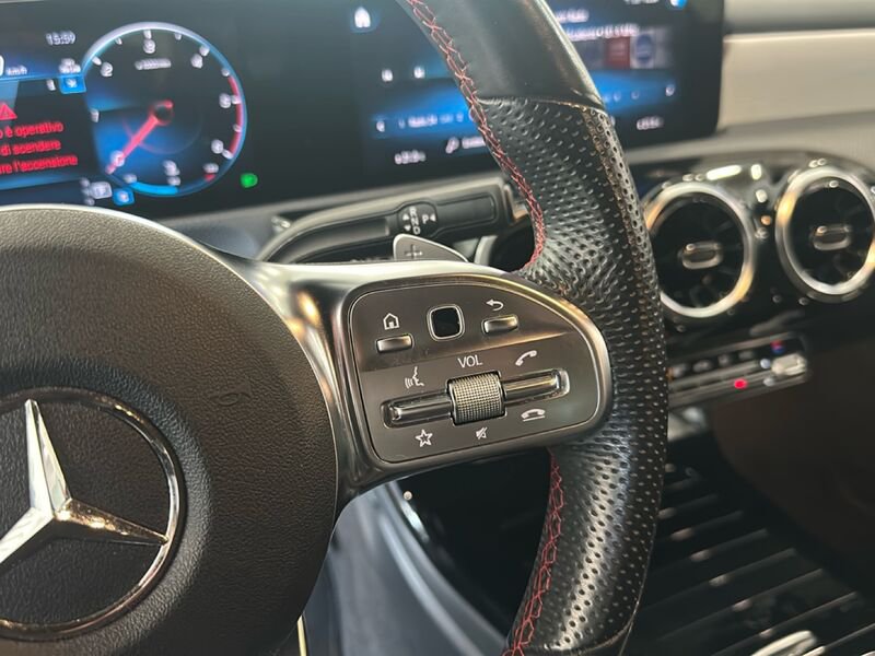 Mercedes-Benz CLA Shooting Brake CLA Shooting Brake 200 d Sport auto