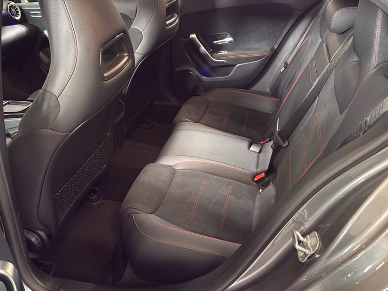 Mercedes-Benz Classe A A 200 d AMG Line Premium Plus auto