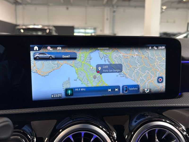 Mercedes-Benz Classe A A 200 d AMG Line Premium Plus auto