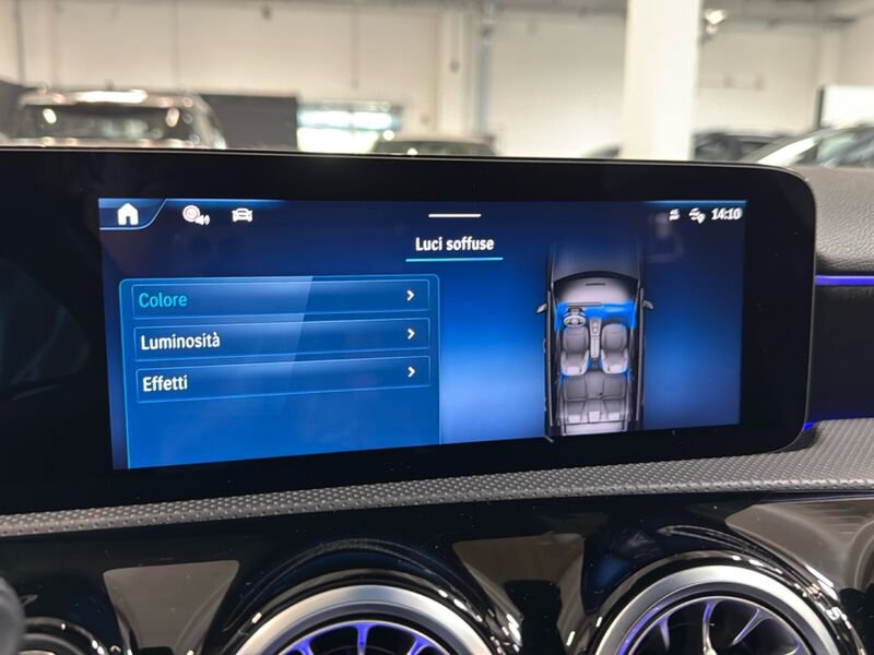 Mercedes-Benz Classe A A 200 d AMG Line Premium Plus auto