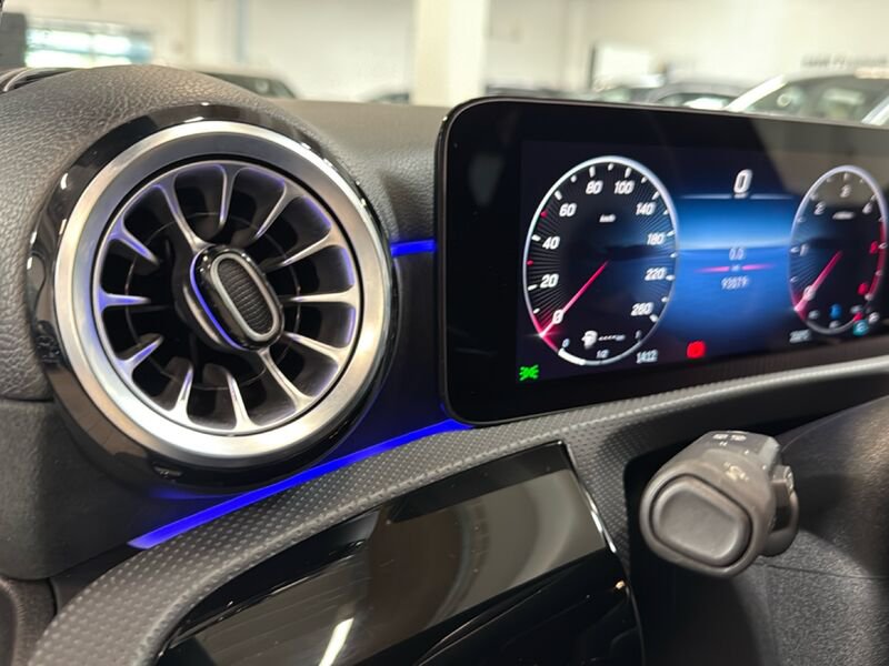 Mercedes-Benz Classe A A 200 d AMG Line Premium Plus auto