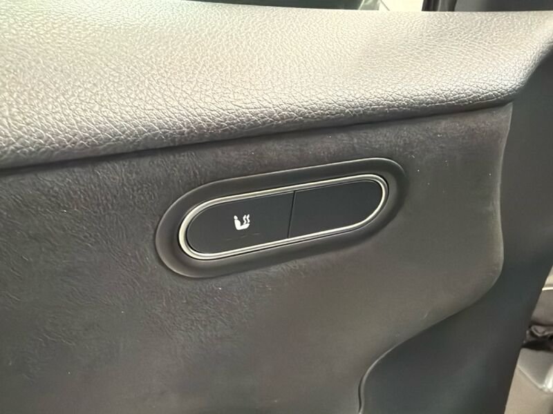 Mercedes-Benz Classe A A 200 d AMG Line Premium Plus auto