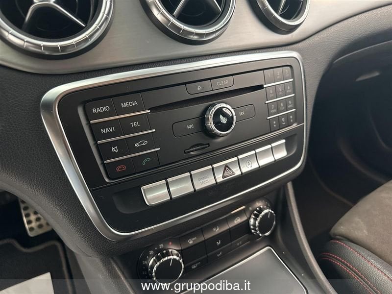 Mercedes-Benz CLA Coupe CLA 180 d Premium FL