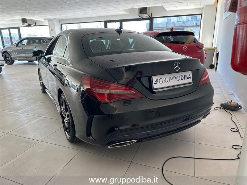 Mercedes-Benz CLA Coupe CLA 180 d Premium FL