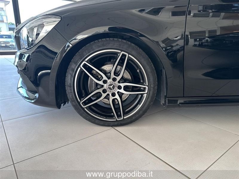 Mercedes-Benz CLA Coupe CLA 180 d Premium FL