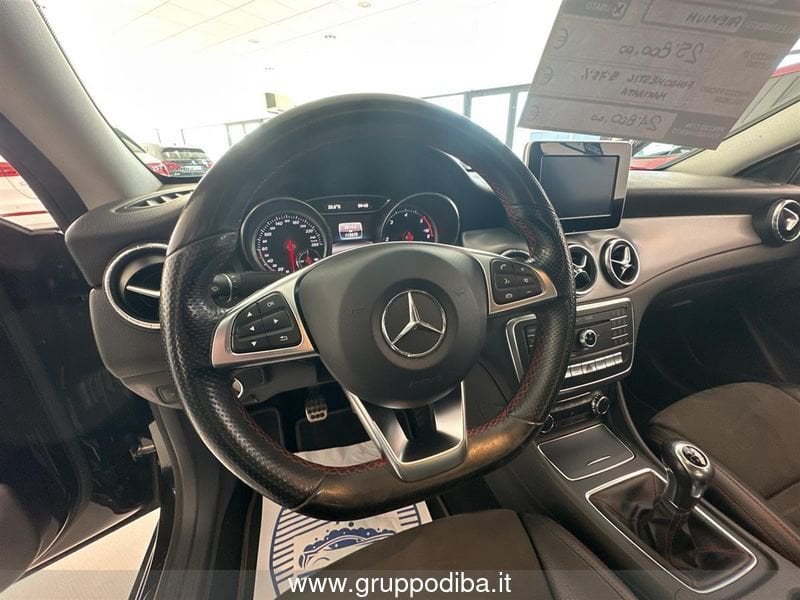 Mercedes-Benz CLA Coupe CLA 180 d Premium FL