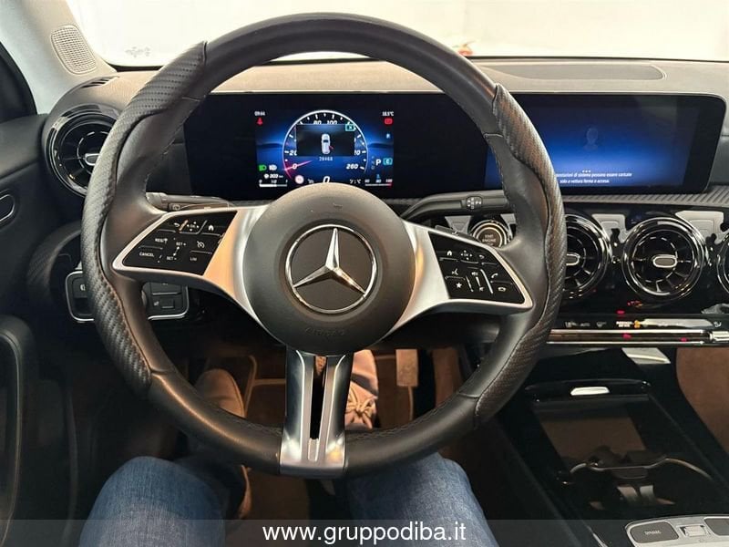 Mercedes-Benz Classe A Compatta A 180 d Executive auto