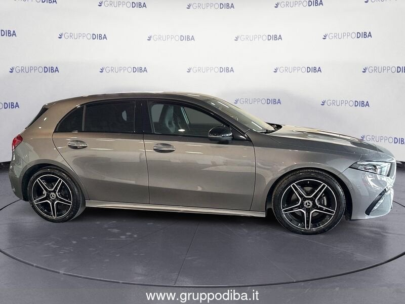 Mercedes-Benz Classe A Compatta A 180 d AMG Line Premium auto