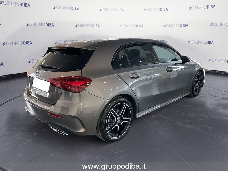 Mercedes-Benz Classe A Compatta A 180 d AMG Line Premium auto