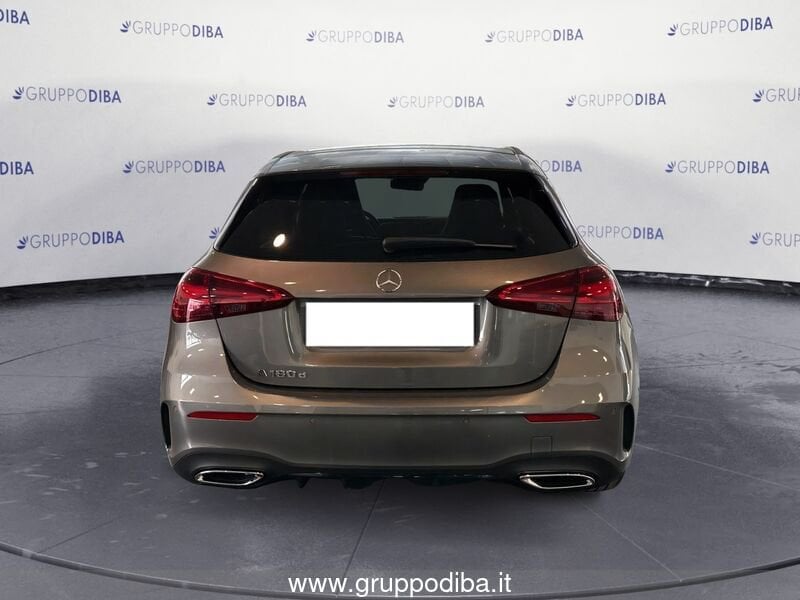 Mercedes-Benz Classe A Compatta A 180 d AMG Line Premium auto