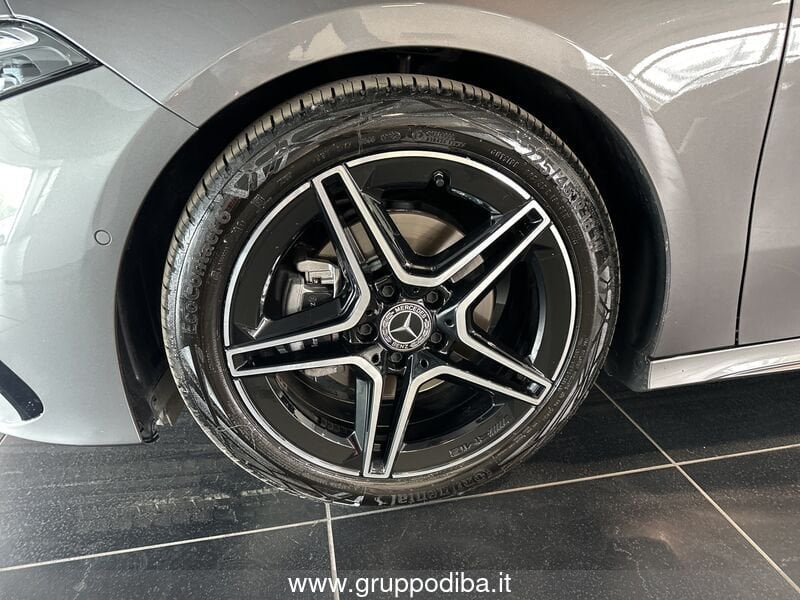 Mercedes-Benz Classe A Compatta A 180 d AMG Line Premium auto