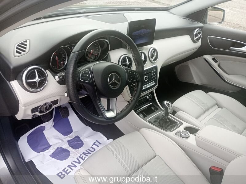 Mercedes-Benz Classe A Compatta A 180 d Sport Next