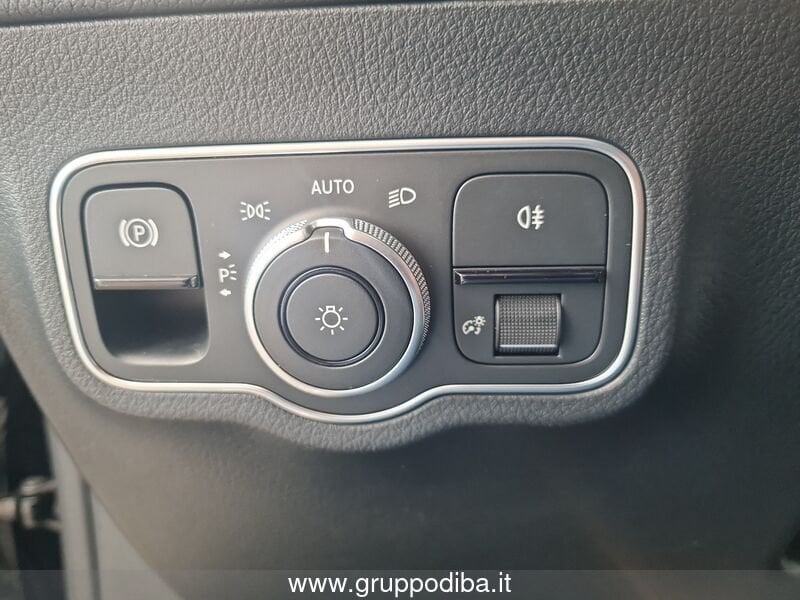 Mercedes-Benz GLA GLA 200 d AMG Line Premium 4matic auto