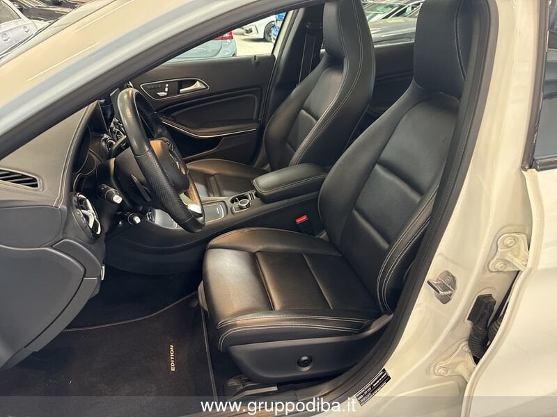 Mercedes-Benz GLA GLA 200 d Night Edition auto