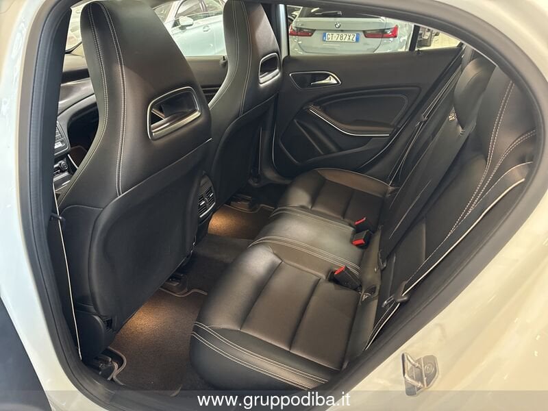 Mercedes-Benz GLA GLA 200 d Night Edition auto