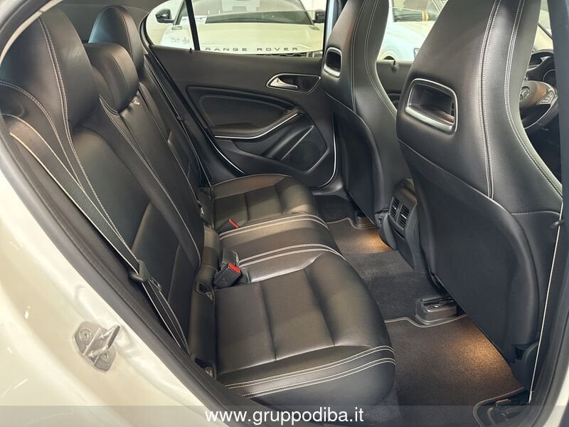 Mercedes-Benz GLA GLA 200 d Night Edition auto