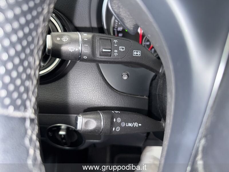 Mercedes-Benz GLA GLA 200 d Night Edition auto