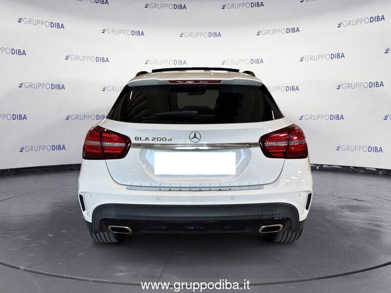 Mercedes-Benz GLA GLA 200 d Night Edition auto