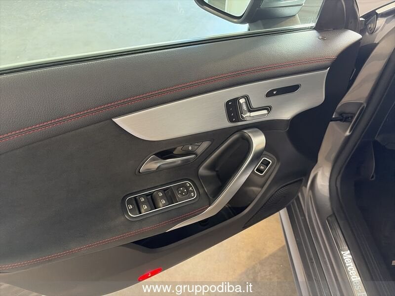 Mercedes-Benz CLA Coupe CLA Coupe 220 Premium 4matic auto