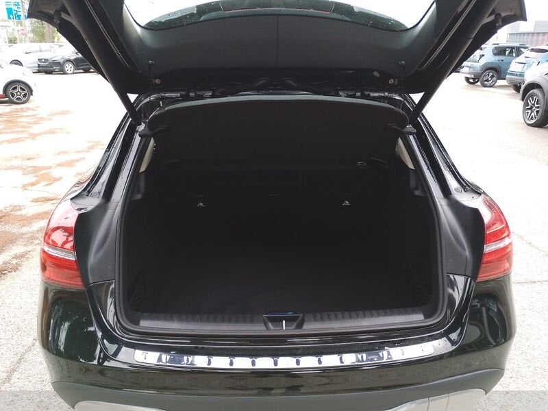 Mercedes-Benz GLA GLA 180 Sport