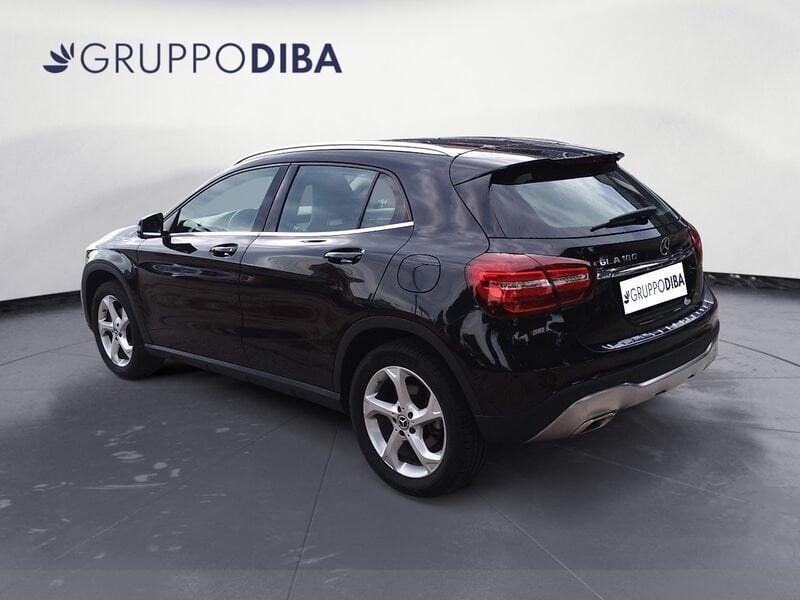 Mercedes-Benz GLA GLA 180 Sport