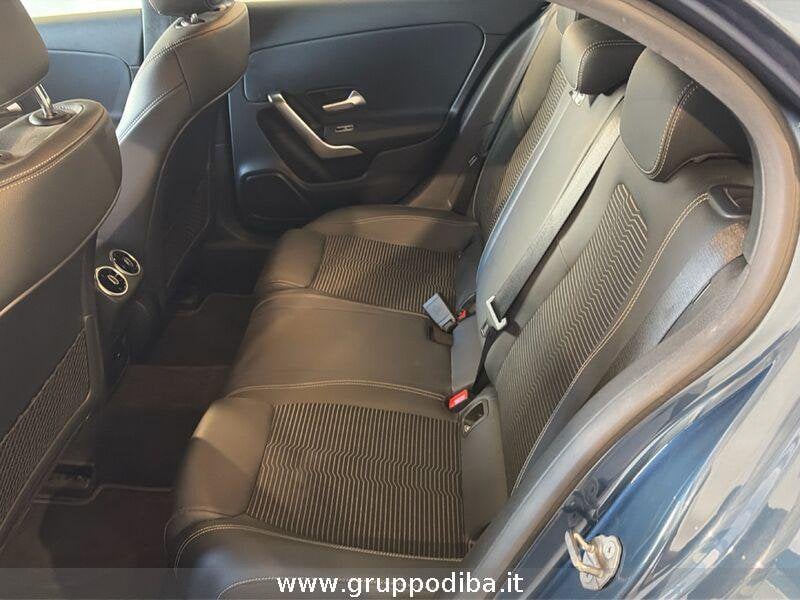 Mercedes-Benz Classe A Berlina A 180 d Sport auto