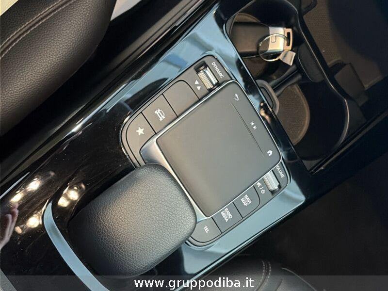 Mercedes-Benz Classe A Berlina A 180 d Sport auto