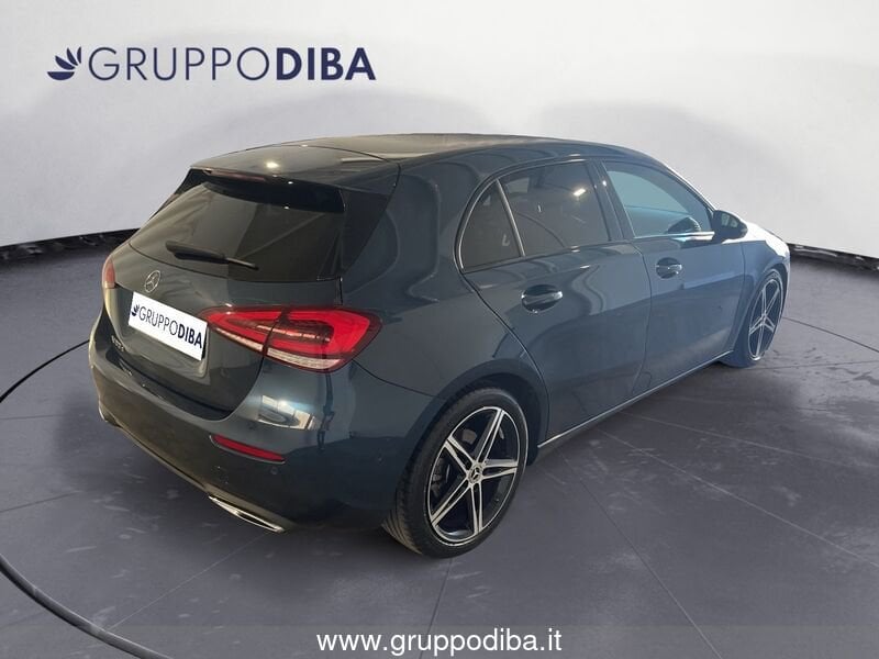 Mercedes-Benz Classe A Berlina A 180 d Sport auto