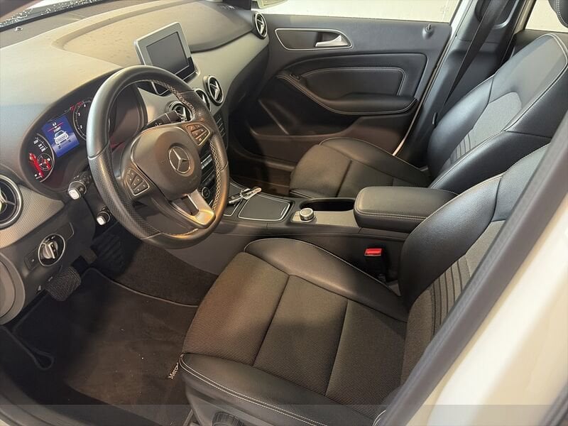 Mercedes-Benz Classe B B 200 d Sport Activity edition 4matic auto