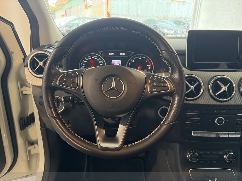 Mercedes-Benz Classe B B 200 d Sport Activity edition 4matic auto