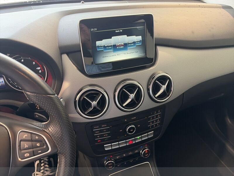 Mercedes-Benz Classe B B 200 d Sport Activity edition 4matic auto
