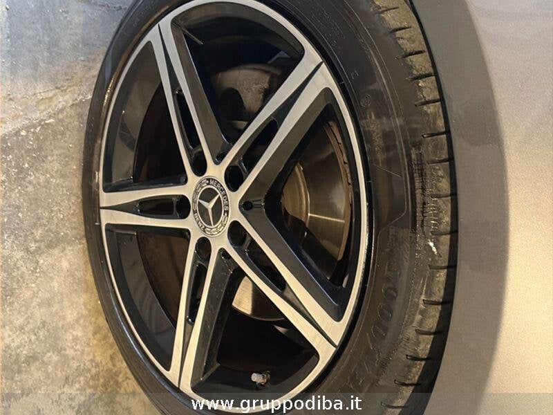 Mercedes-Benz Classe A Berlina A 180 d Premium auto