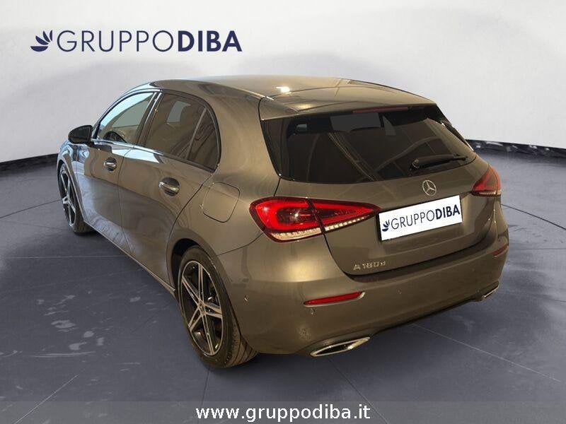 Mercedes-Benz Classe A Berlina A 180 d Premium auto