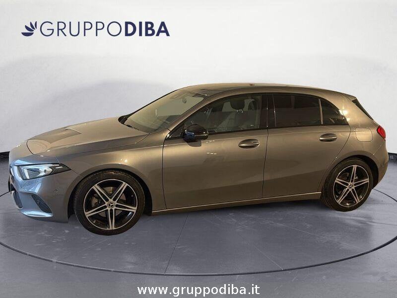 Mercedes-Benz Classe A Berlina A 180 d Premium auto