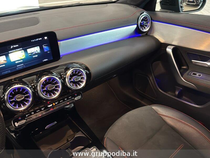 Mercedes-Benz CLA Shooting Brake CLA Shooting Brake 200 d Premium auto